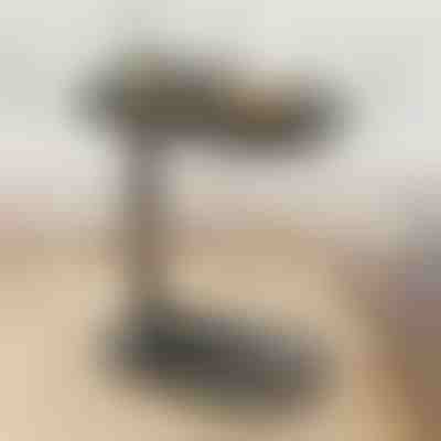 Φορητό τραπεζάκι για καναπέ ή υπνοδωμάτιο | DESKICA